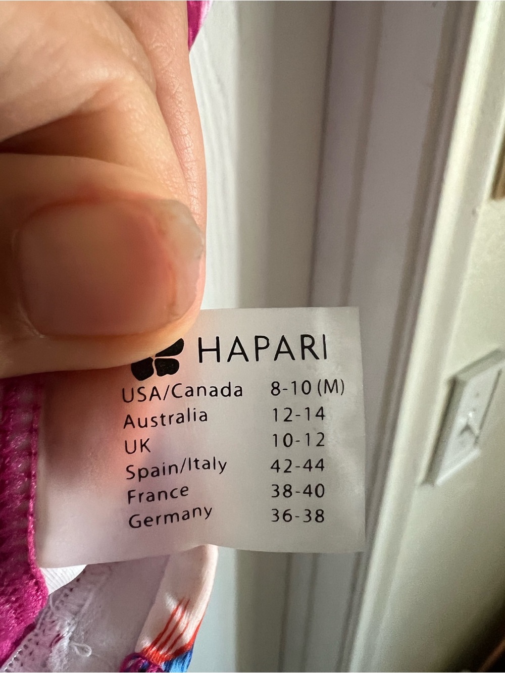 Hapari Passion Short Sleeve Rash Guard Size M Blue Tropical Floral NWT - Picture 7 of 12